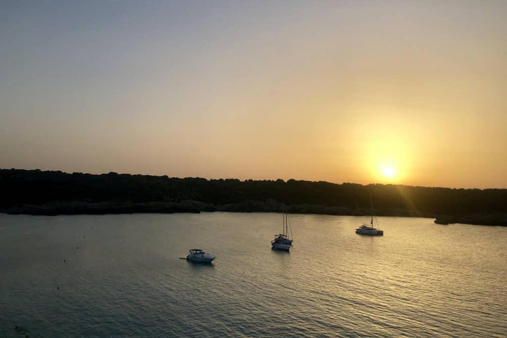 Miravent Terraza Y Jardin Frente Al Mar Menorca Apartment Fornells  Ngoại thất bức ảnh