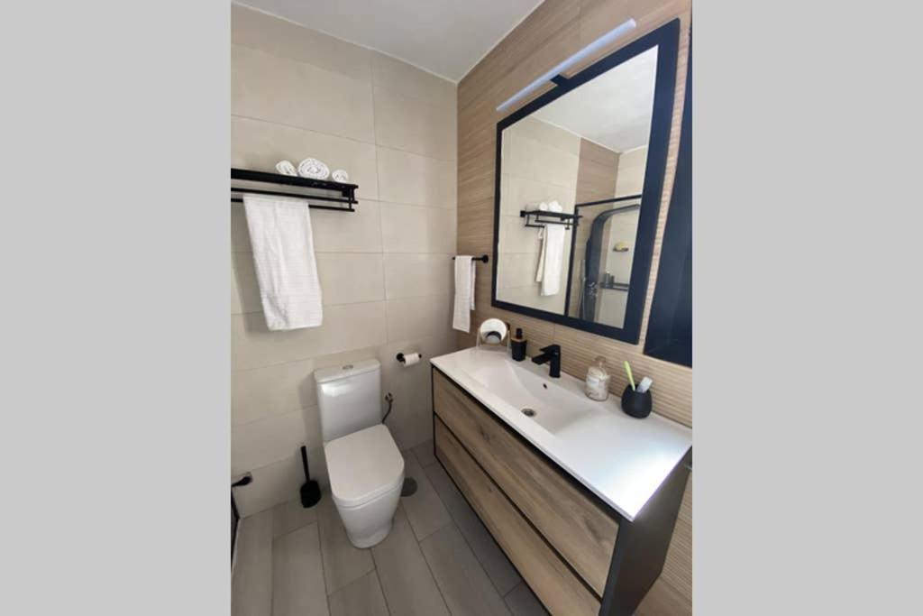 Miravent Terraza Y Jardin Frente Al Mar Menorca Apartment Fornells  Ngoại thất bức ảnh